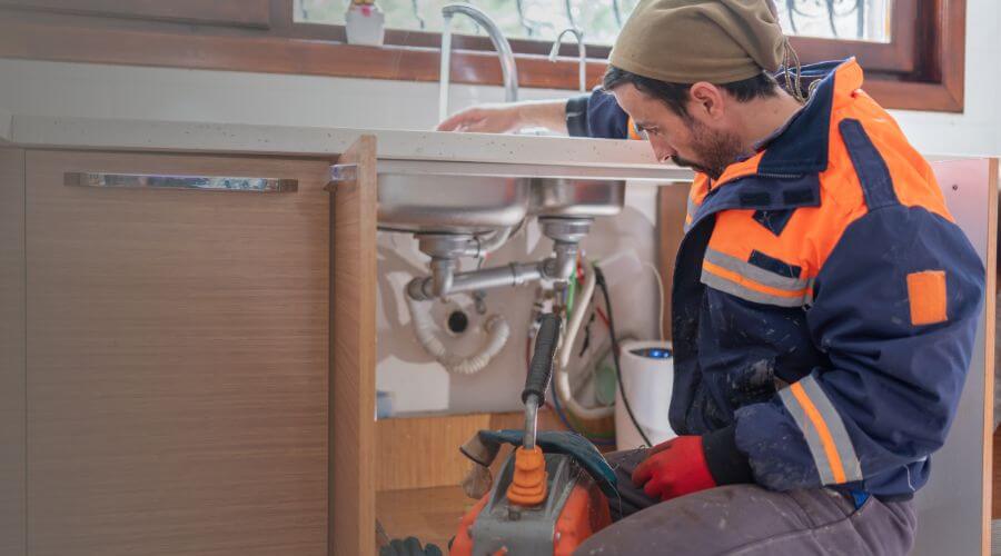 Professional emergency plumbing in Dyer, TN